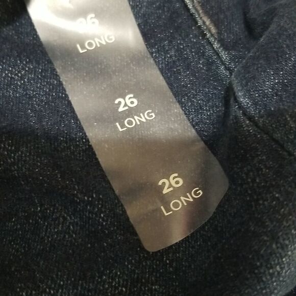 Lane Bryant signature fit straight jeans - Picture 4 of 5